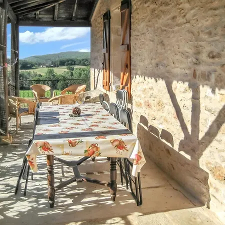 De 4 Avec Piscine Privee Et Terrasse Amenagee A