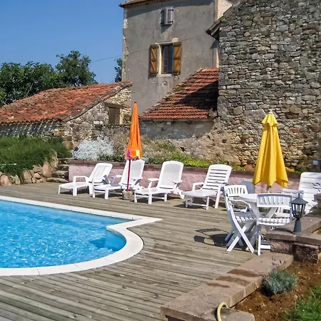 Charmante Pres De Avec Piscine Privee