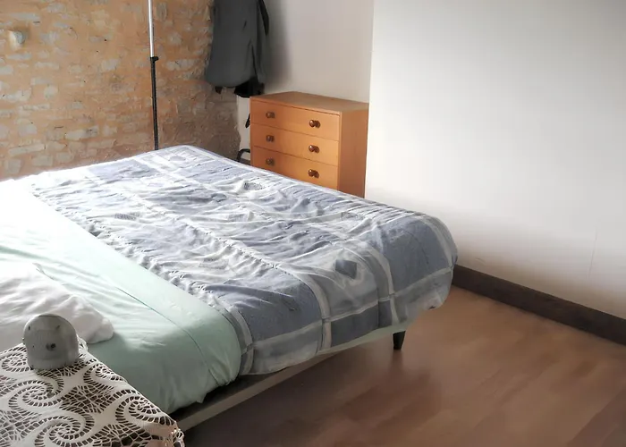 Charmante Pres De Avec Piscine Privee *