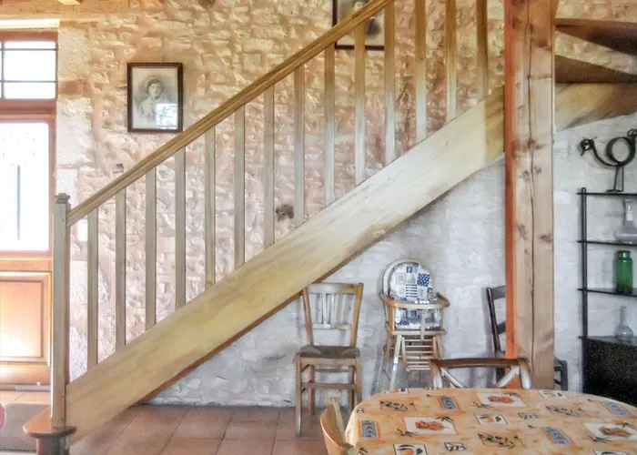 Charmante Pres De Avec Piscine Privee *